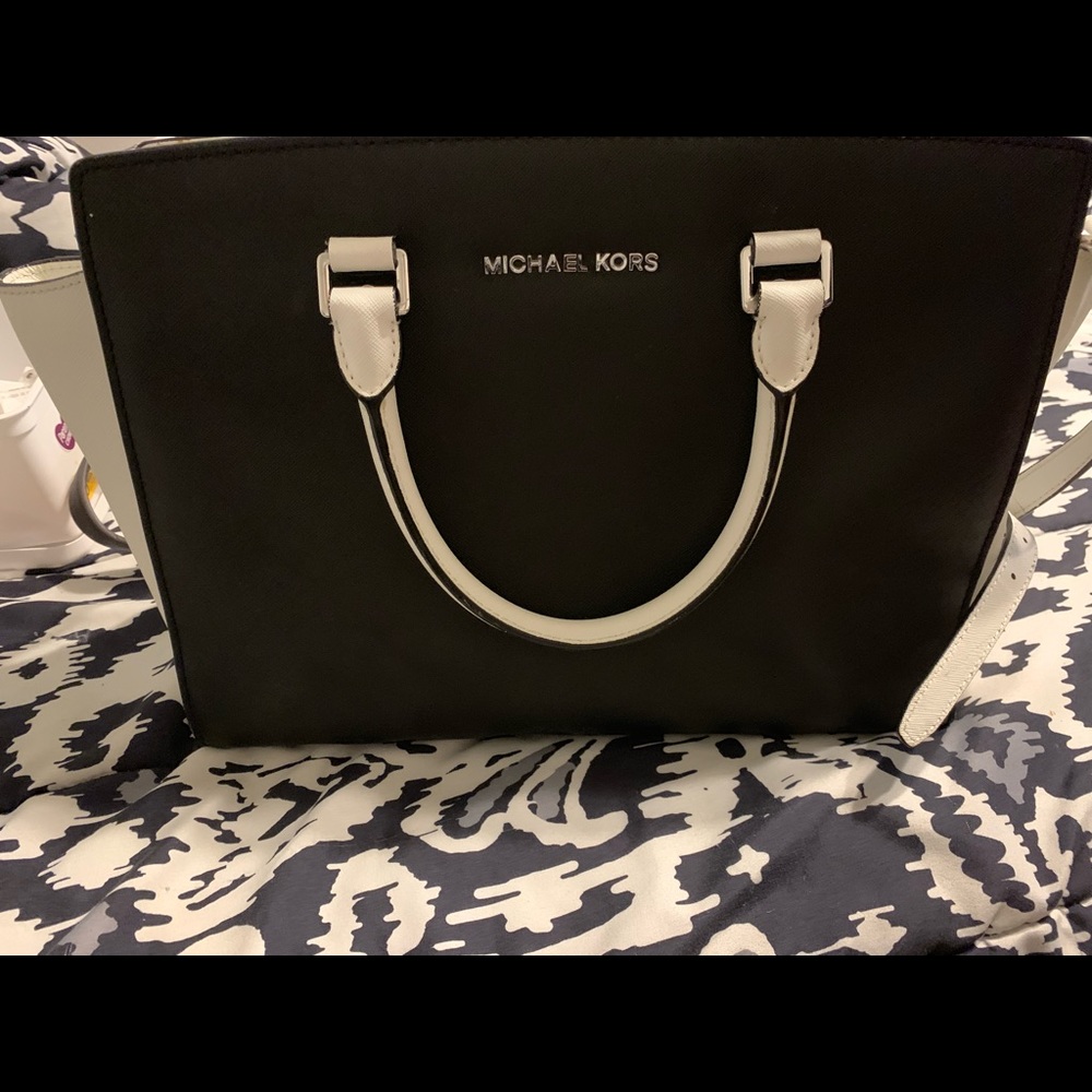 Michael Kors authentic purse